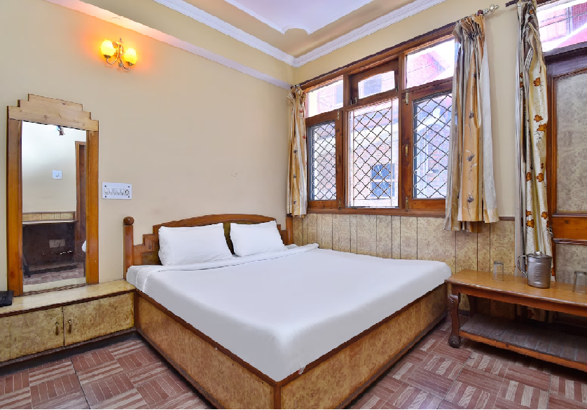 1 x Standard Room